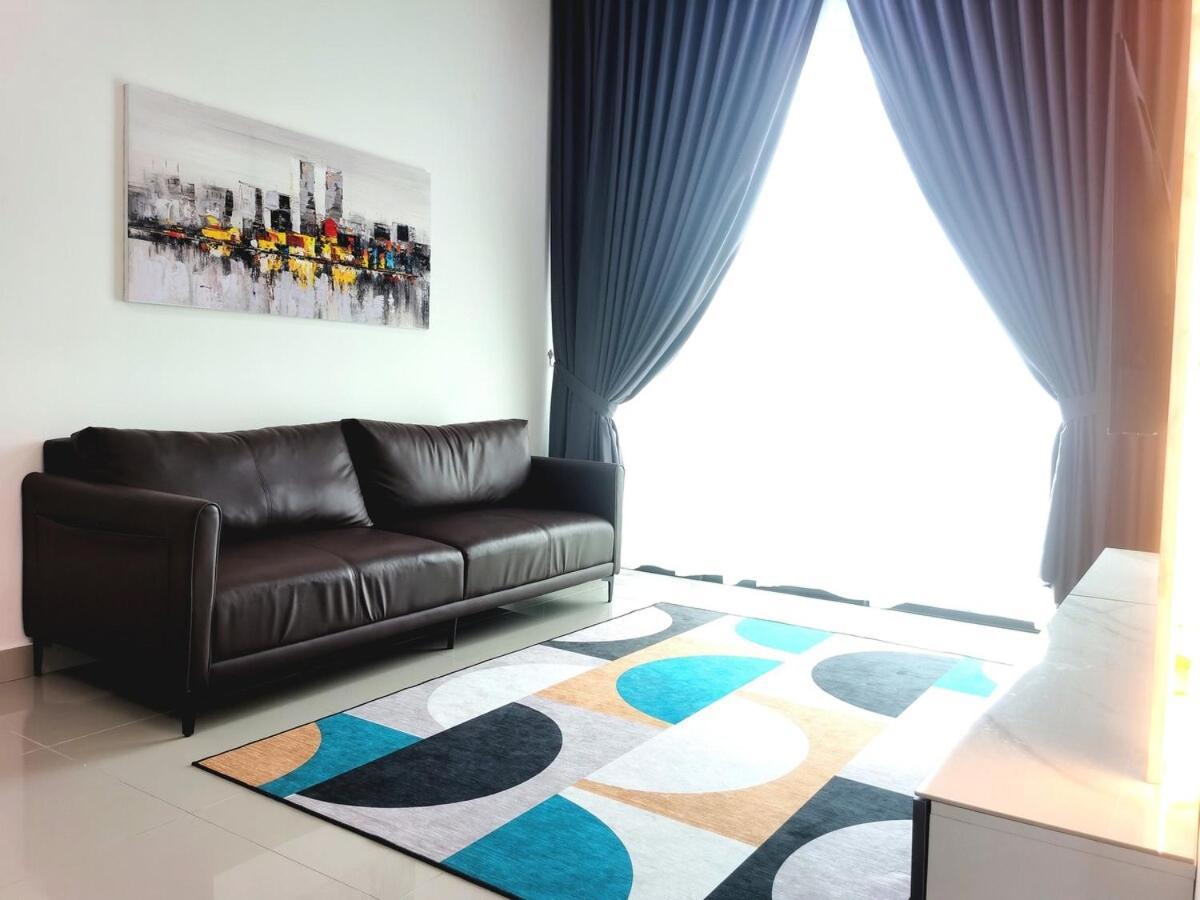 Mj Homestay 99 Batu Caves Kl North 99Residence 3R2B Kuala Lumpur Exterior photo